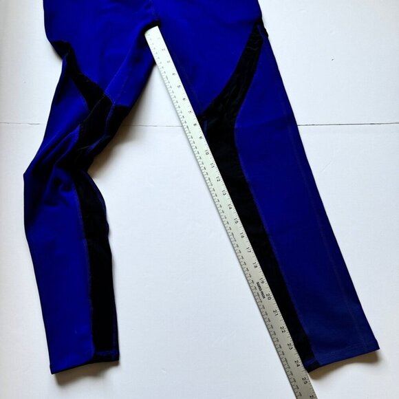 Fabletics Bundle of 2 Leggings Gaviotta  Navy & On The Go Powerhold Camo Sz S - Picture 12 of 16